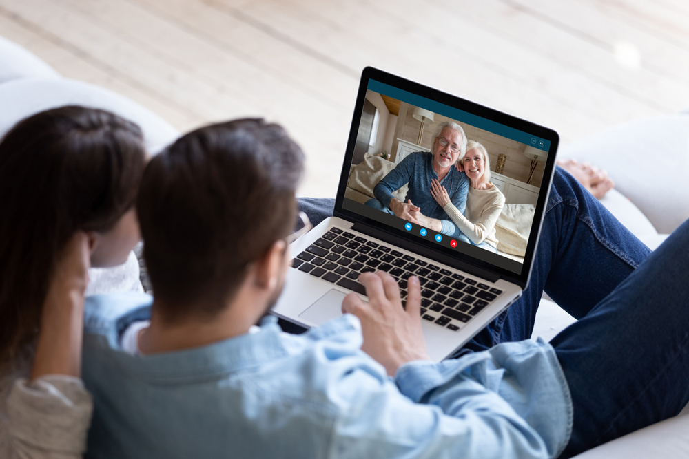 Using Technology To Help Care For Your Aging Parents